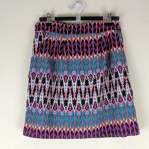 Francesca's Collections Dresses & Skirts - Francesca's Bird Cage Aztec Print Skirt Med
